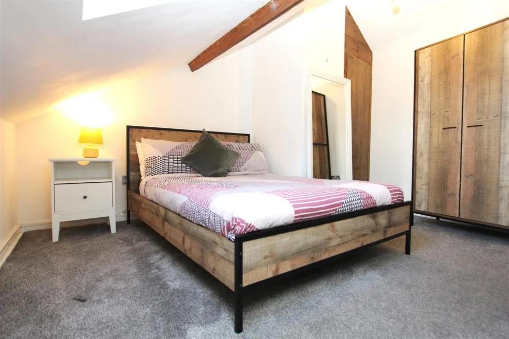 Large New-York Style Penthouse Apartment In Leeds City Centre With Contactless Check In Leeds (West Yorkshire) Exterior foto